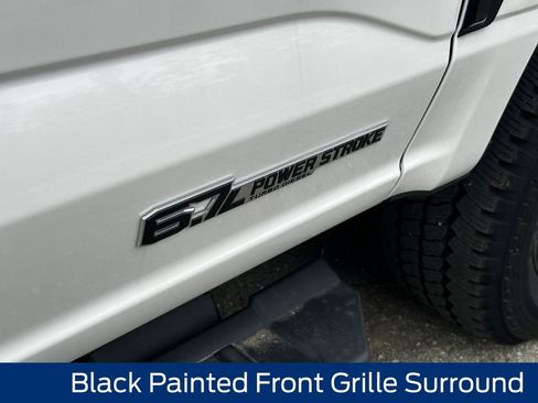 New 2025 Ford F350 Lariat w/ Black Appearance Package image 16