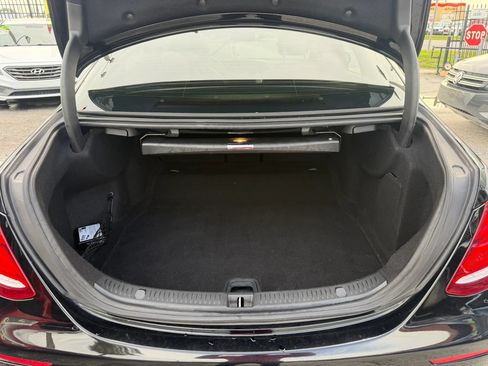 Used 2017 Mercedes-Benz E 300 image 15