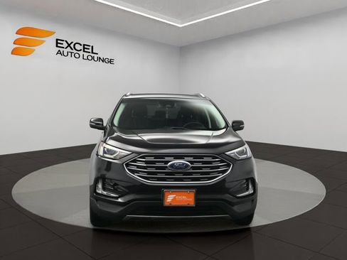 Used 2019 Ford Edge Titanium image 8