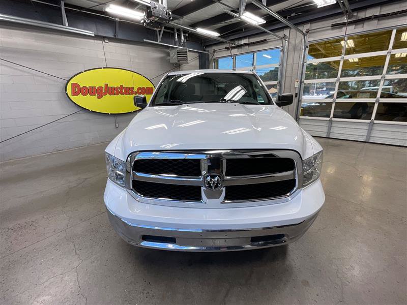 Used 2019 RAM 1500 Classic SLT AWD/4WD image 8