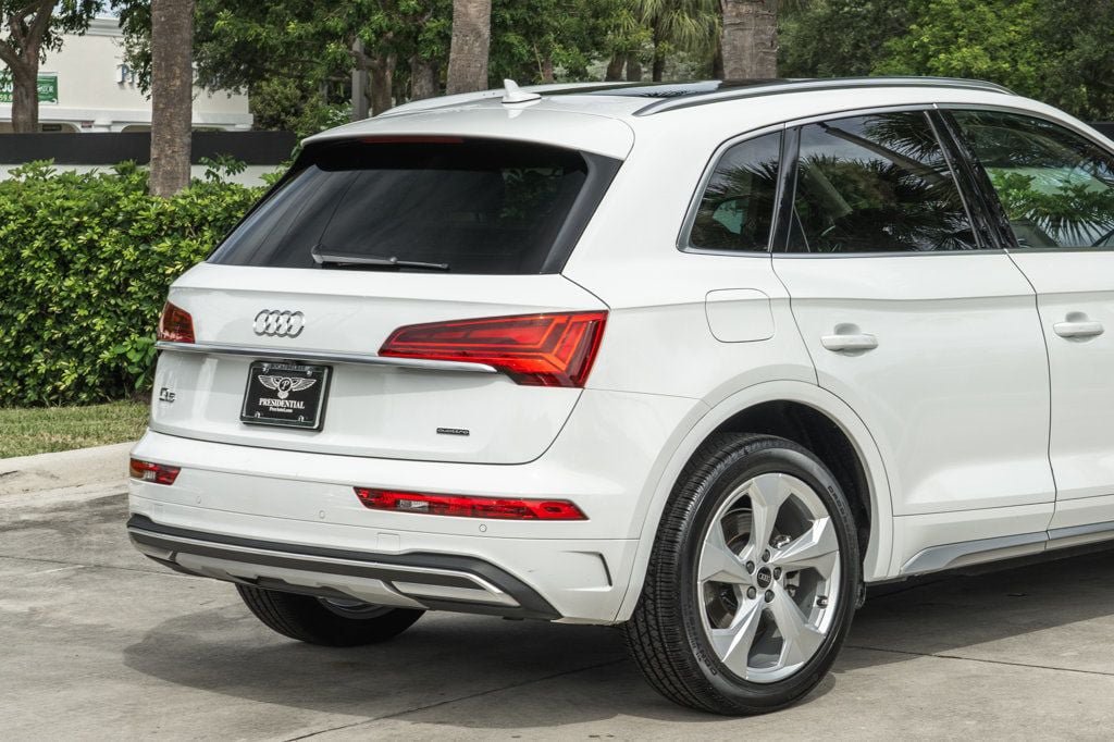 Used 2021 Audi Q5 2.0T Premium Plus w/ Premium Plus Package AWD/4WD image 7