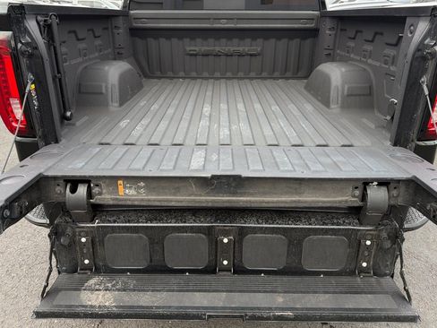 Used 2023 GMC Sierra 1500 Denali w/ Denali Reserve Package image 16