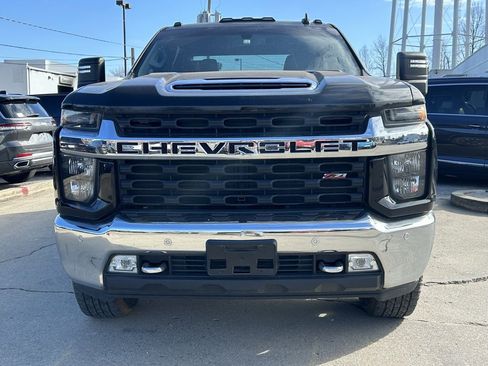 Used 2021 Chevrolet Silverado 2500 LT w/ Texas Edition image 3