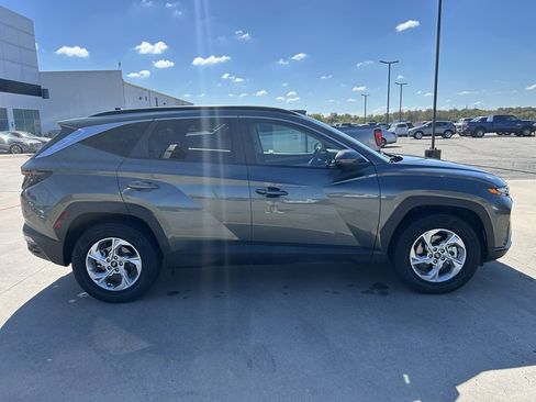 Used 2022 Hyundai Tucson SEL image 6