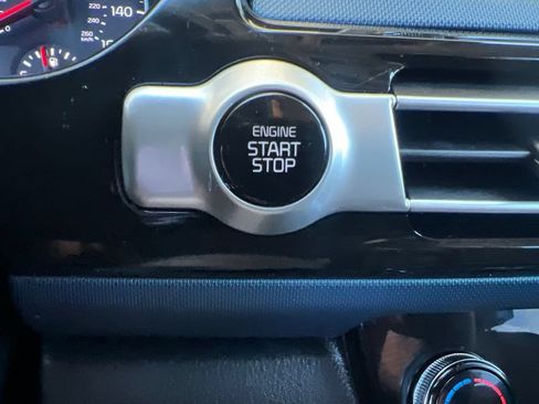 Certified 2023 Kia Seltos S w/ Navigation Package FWD image 55