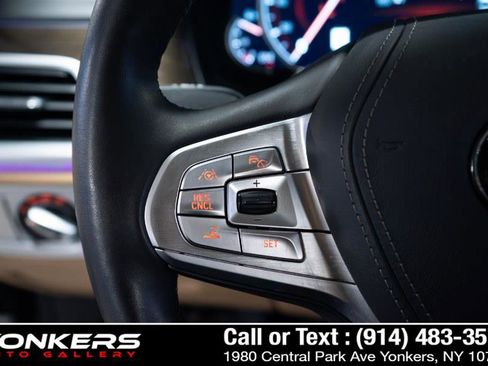 Used 2019 BMW 750i xDrive w/ Executive Package image 35