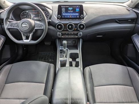 Used 2024 Nissan Sentra SV FWD image 15