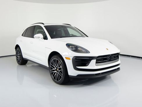 New 2026 Porsche Macan S AWD/4WD image 12