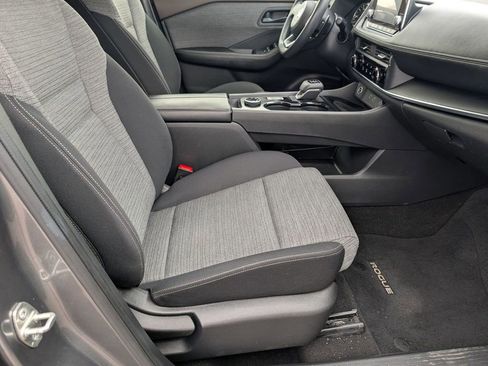 Used 2021 Nissan Rogue S image 43