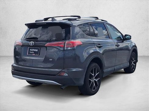 Used 2016 Toyota RAV4 SE FWD image 5
