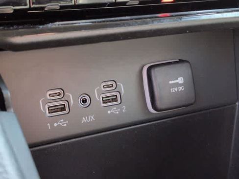 Used 2023 Jeep Grand Cherokee Limited AWD/4WD image 30
