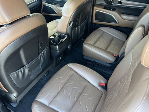 Used 2022 Kia Telluride SX w/ SX Prestige Package AWD/4WD image 27