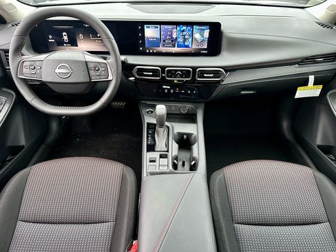New 2026 Nissan Sentra SR w/ Floor Mat Package FWD image 3