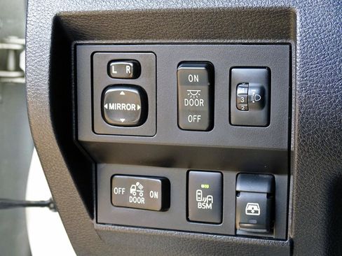 Used 2017 Toyota Tundra SR5 w/ TRD Off Road Package AWD/4WD image 23