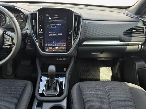 Used 2025 Subaru Forester Premium w/ Convenience Package #1 image 3