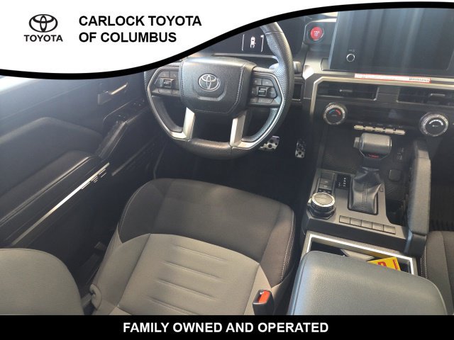 Used 2025 Toyota Tacoma TRD Sport AWD/4WD image 18
