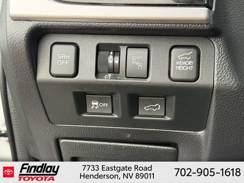 Used 2017 Subaru Forester 2.5i Touring AWD/4WD image 21