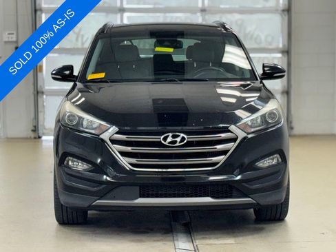 Used 2016 Hyundai Tucson Limited w/ Option Group 03 image 3