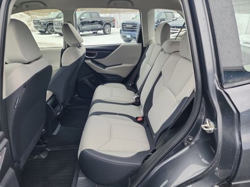 Used 2022 Subaru Forester image 23