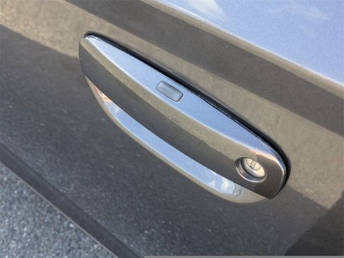 Used 2023 Dodge Charger SXT image 19