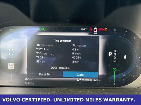 Certified 2025 Volvo XC40 B5 Plus image 24