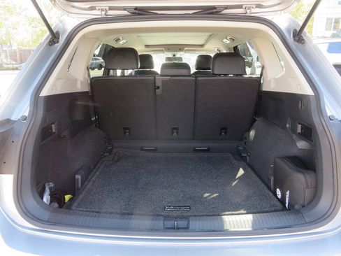 Used 2019 Volkswagen Tiguan SE w/ Panoramic Sunroof Package AWD/4WD image 26