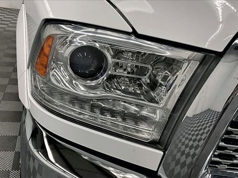 Used 2016 RAM 3500 Laramie image 31