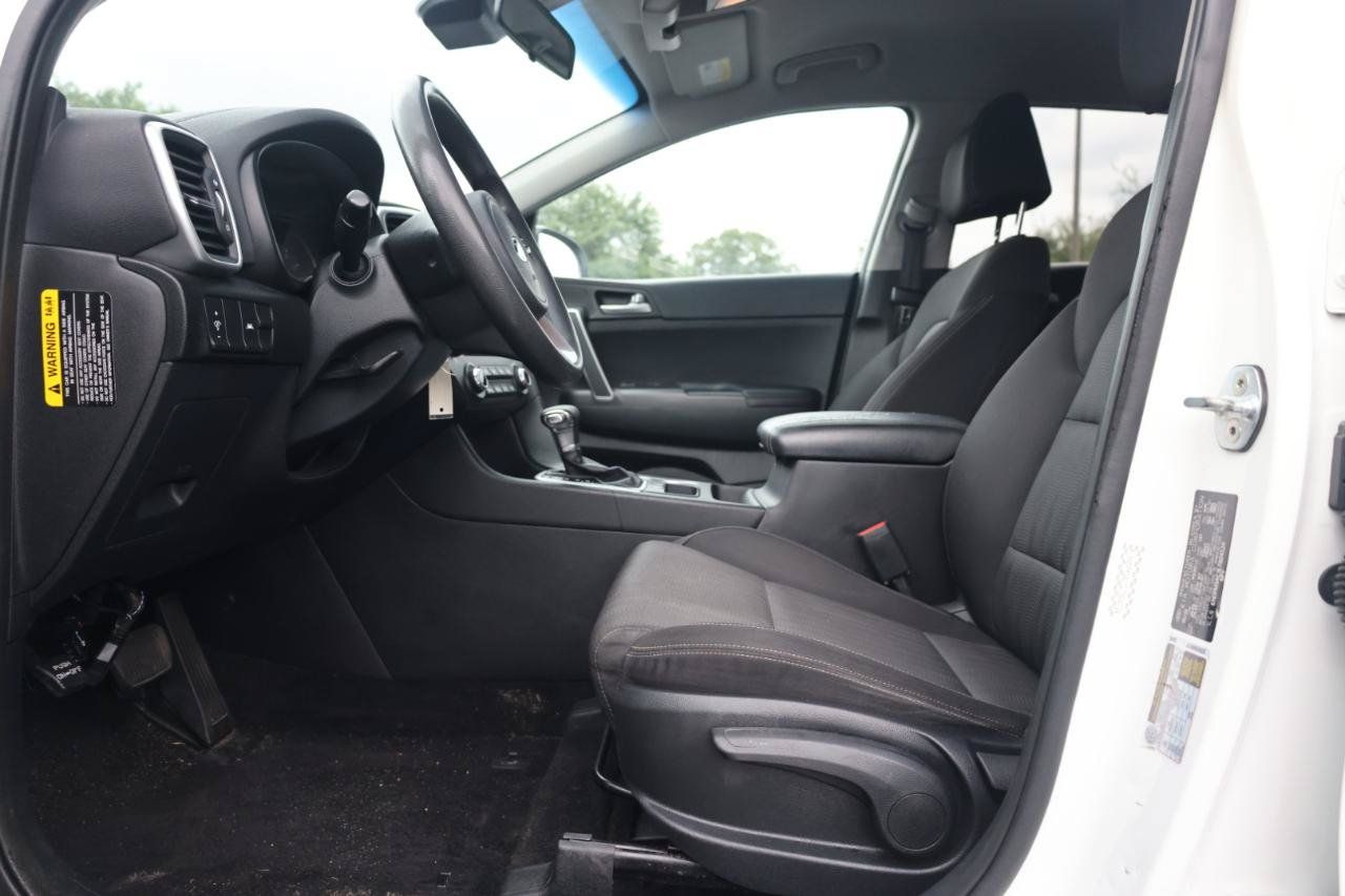 Used 2020 Kia Sportage LX FWD image 30