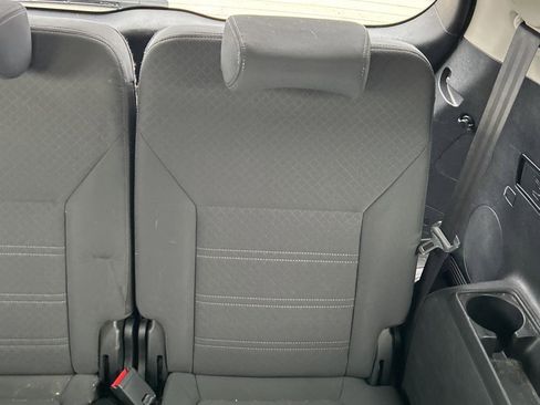 Used 2020 Kia Sorento LX w/ LX I4 Convenience Package image 14