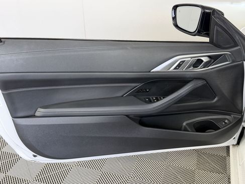 Used 2024 BMW 430i Convertible w/ M Sport Package image 12