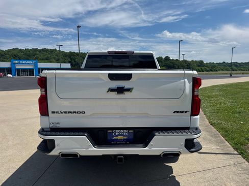 Used 2023 Chevrolet Silverado 1500 RST w/ True North Edition Plus AWD/4WD image 8