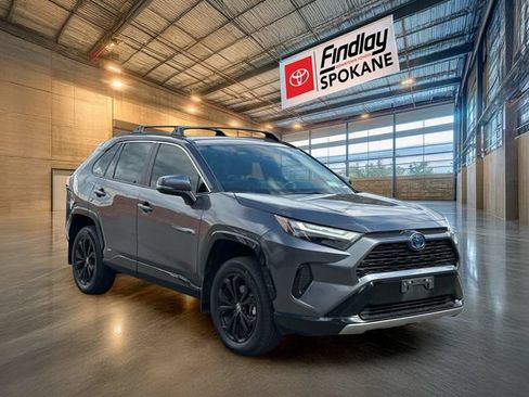 Used 2024 Toyota RAV4 SE w/ Convenience Package AWD/4WD image 3