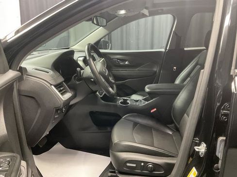 Used 2024 GMC Terrain SLT w/ Elevation Edition AWD/4WD image 5