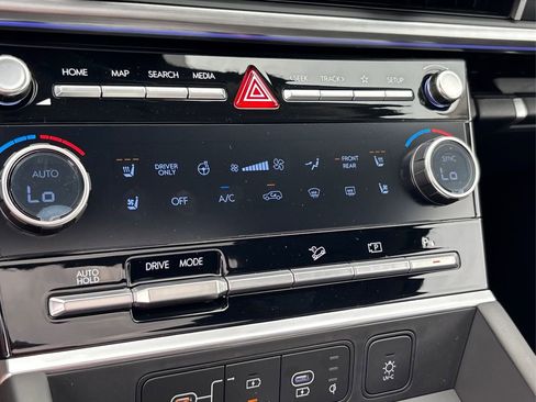 New 2025 Hyundai Santa Fe Limited image 19