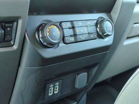 Used 2019 Ford F250 XL w/ STX Appearance Package AWD/4WD image 20