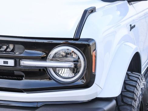 Used 2024 Ford Bronco Outer Banks AWD/4WD image 5