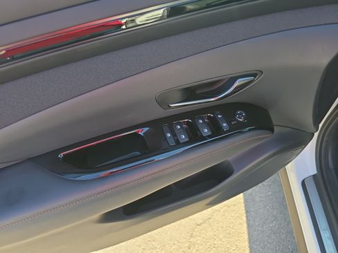 Used 2023 Hyundai Tucson N Line FWD image 11