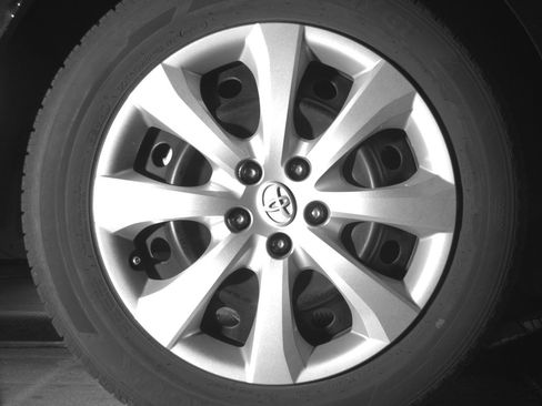Used 2025 Toyota Corolla LE FWD image 15