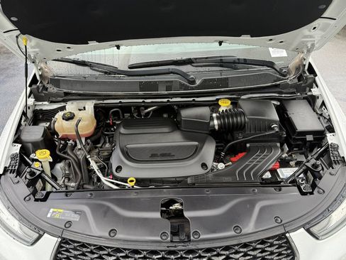 Used 2021 Chrysler Pacifica Limited w/ Premium & Safety Sphere Group AWD/4WD image 32