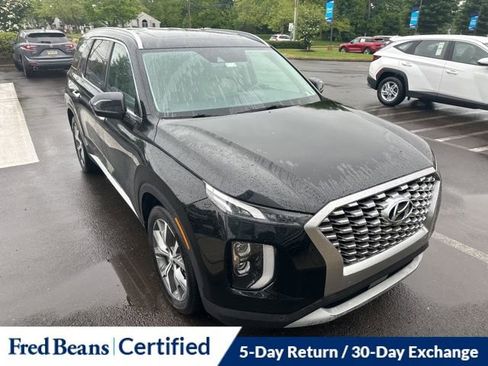 Used 2022 Hyundai Palisade SEL w/ 8P Bench Seat Package AWD/4WD image 14
