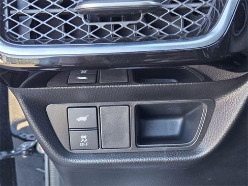 Certified 2025 Acura ADX A-Spec image 25