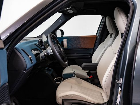 Certified 2025 MINI Cooper Countryman S w/ Comfort Package Max image 23