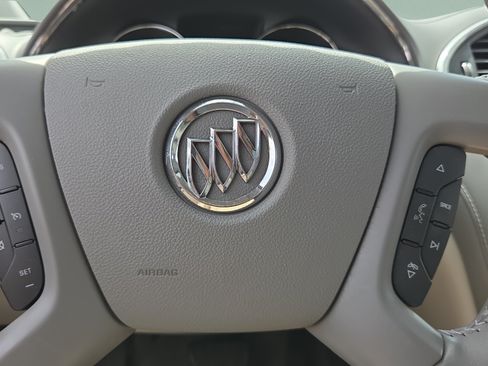 Used 2017 Buick Enclave Premium w/ Experience Buick Package AWD/4WD image 28