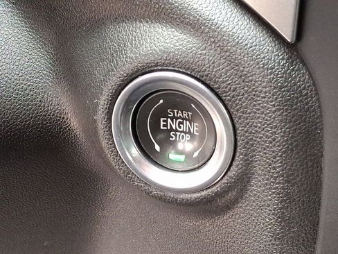 Used 2020 Chevrolet Silverado 1500 LT Trail Boss image 30