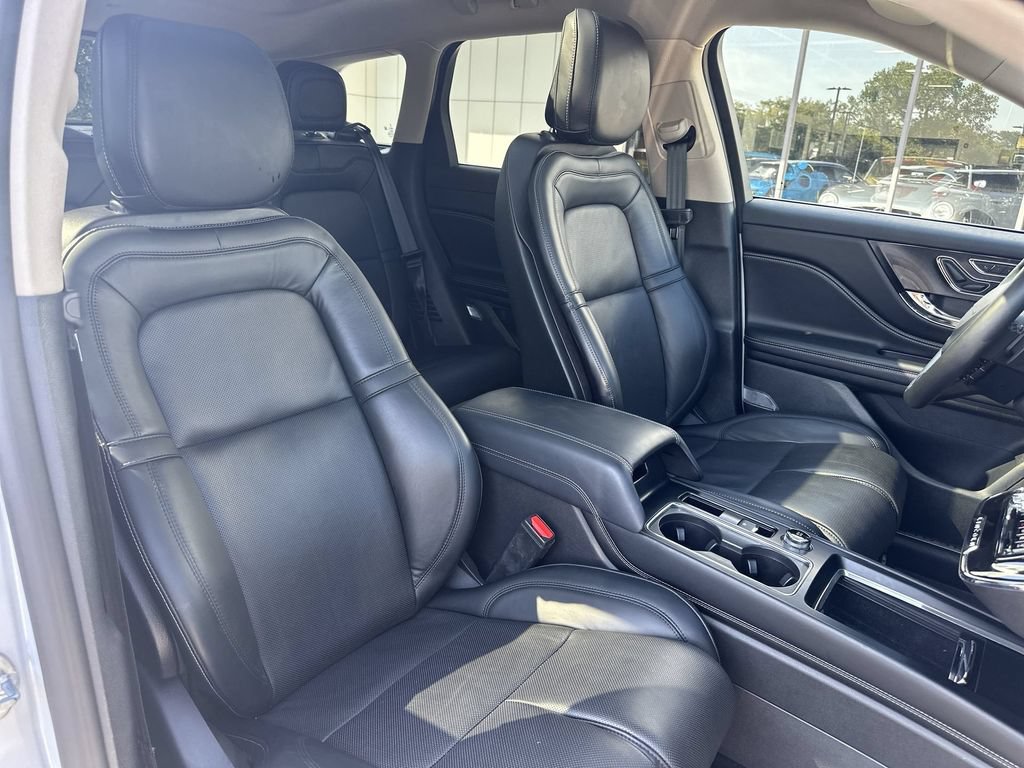 Certified 2025 Lincoln Corsair Grand Touring w/ Equipment Group 302A AWD/4WD image 27