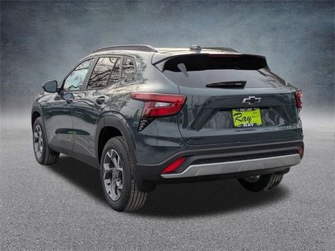 New 2026 Chevrolet Trax LT w/ Driver Confidence Package image 6