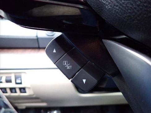 Used 2018 Subaru Outback 3.6R Limited image 30