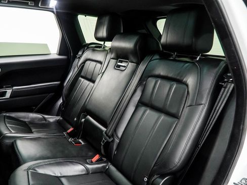 Used 2020 Land Rover Range Rover Sport HSE image 42