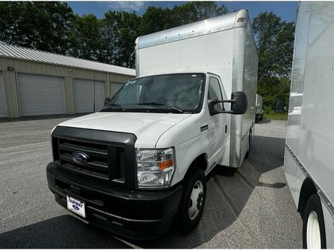 New 2024 Ford E-350 and Econoline 350 Super Duty w/ Driver's Safety Package RWD image 3