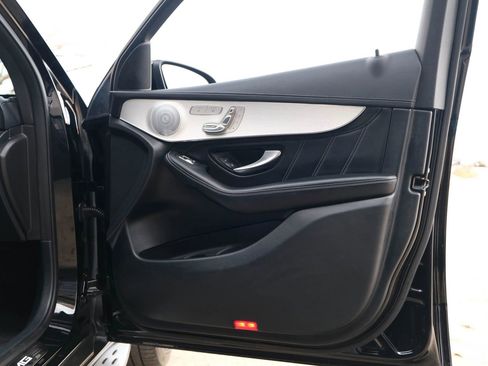 Used 2020 Mercedes-Benz GLC 63 AMG GLC 63 4MATIC Sport Utility 4D image 32